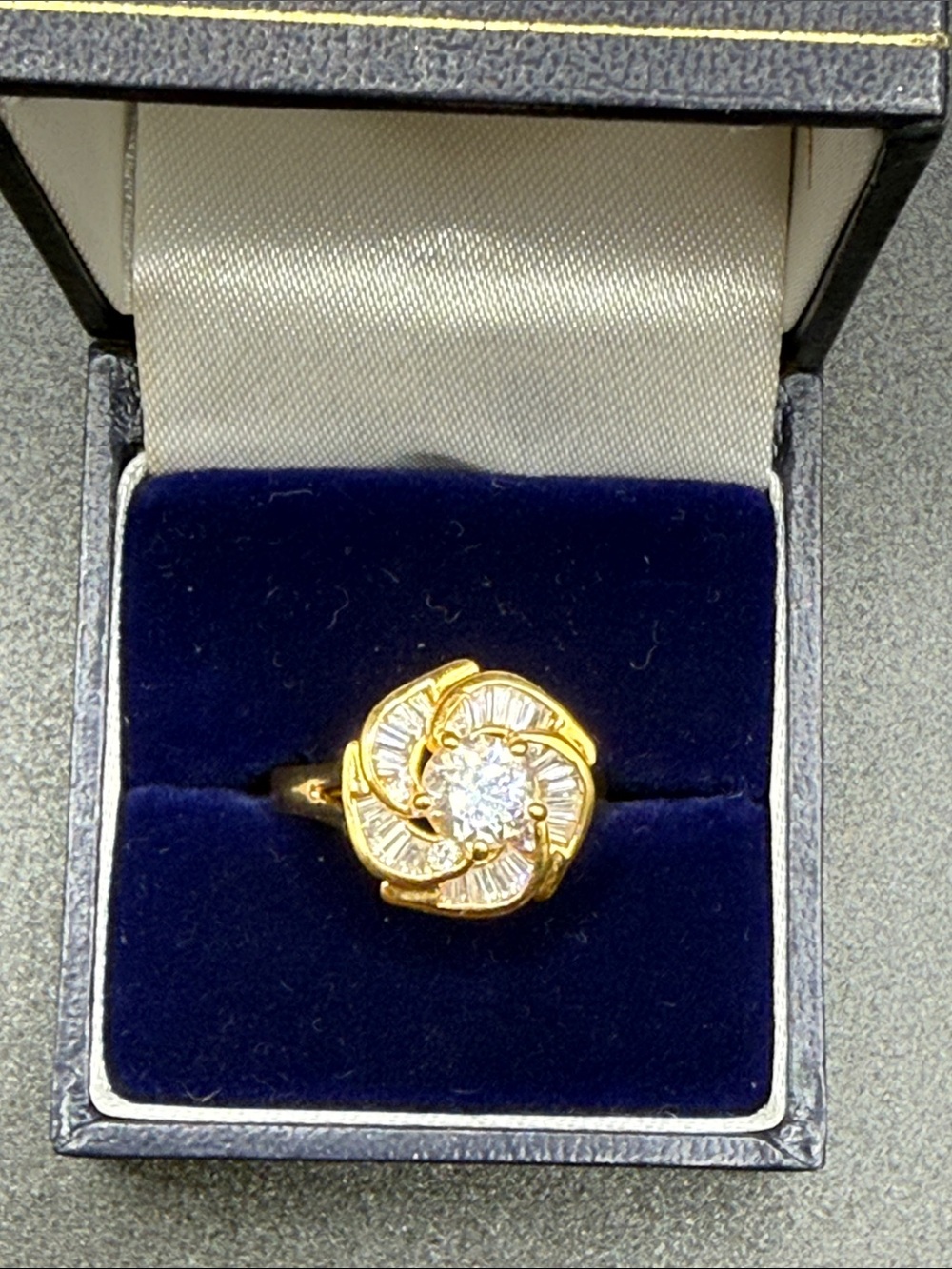 Gold-Tone Floral Cluster Ring with Clear Center Stone Women Jewelry